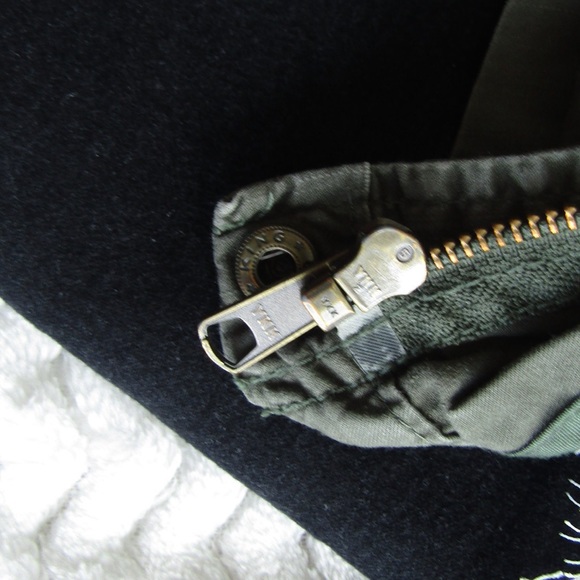Old Navy Jacket Broken In Cute Dark Green Color - Picture 4 of 8